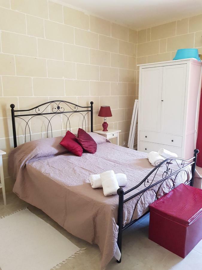 Palm Court Apartment Xlendi Exterior foto